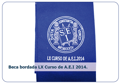 beca bordada en azul oscuro